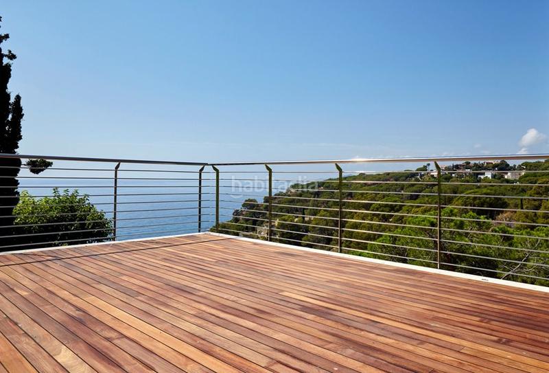 Foto 2fe90397-b803-47f0-978c-90700beba0f3. Xalet amb calefacció piscina a Canyelles Lloret de Mar