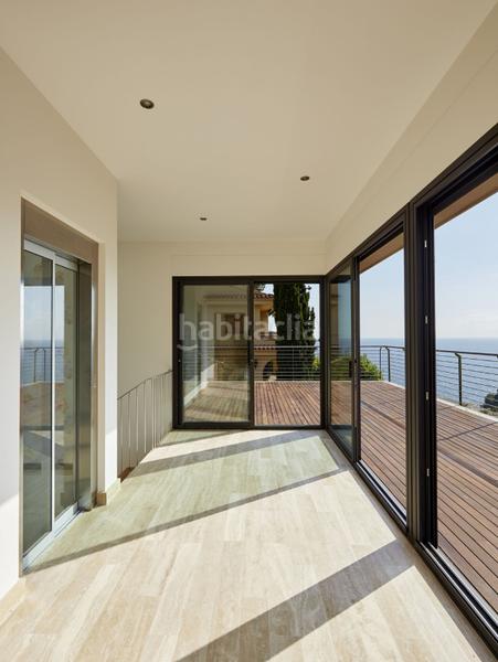 Foto b013c6a4-0dc8-45c5-89e0-bd1220ee3efa. Xalet amb calefacció piscina a Canyelles Lloret de Mar