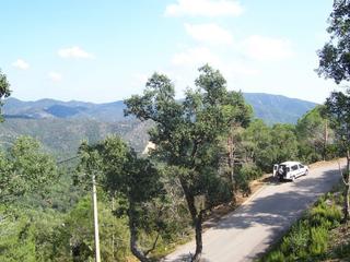 Terreny residencial  Carrer dels pardals. Parcela semi plana con panormicas vistas en cala canyelles