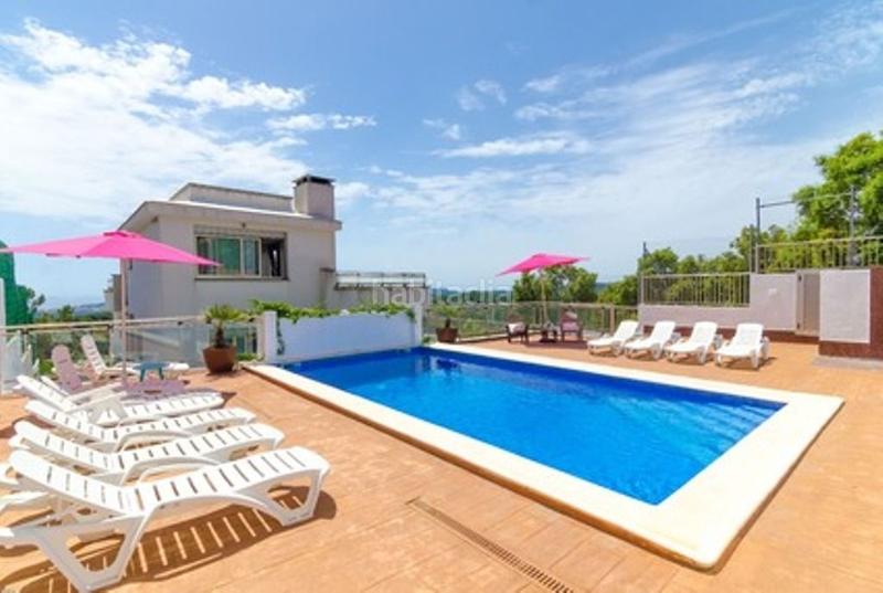 Foto 745ee848-6d85-4b29-8333-4ba26472ed05. Casa amb calefacció piscina a Lloret Verd - Els Pinars Lloret de Mar