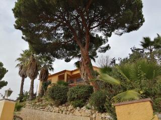 Casa  Carrer gnova. Espectacular casa en la urbanizacin urcasa, cala canyelles