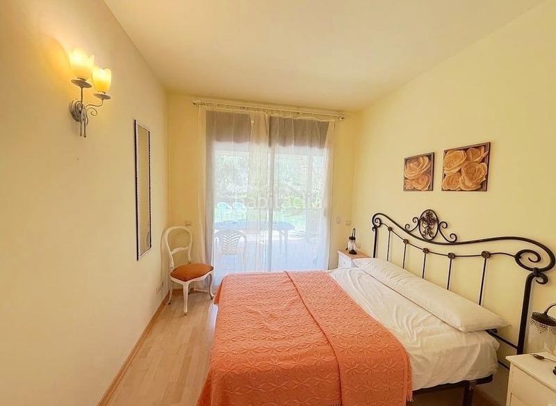 Foto 12bb72bd-8ff2-4c50-bcee-3c340a676d20. Appartement avec chauffage piscine dans Santa Clotilde Lloret de Mar