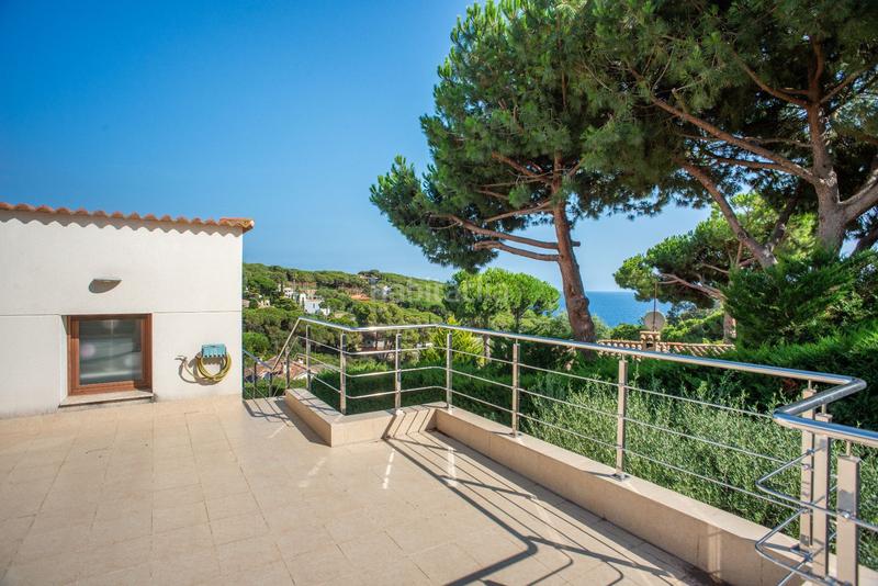 Foto aed67d34-7833-47a8-8473-3486a3df55bc. Chalet avec chauffage piscine dans Montgoda Lloret de Mar