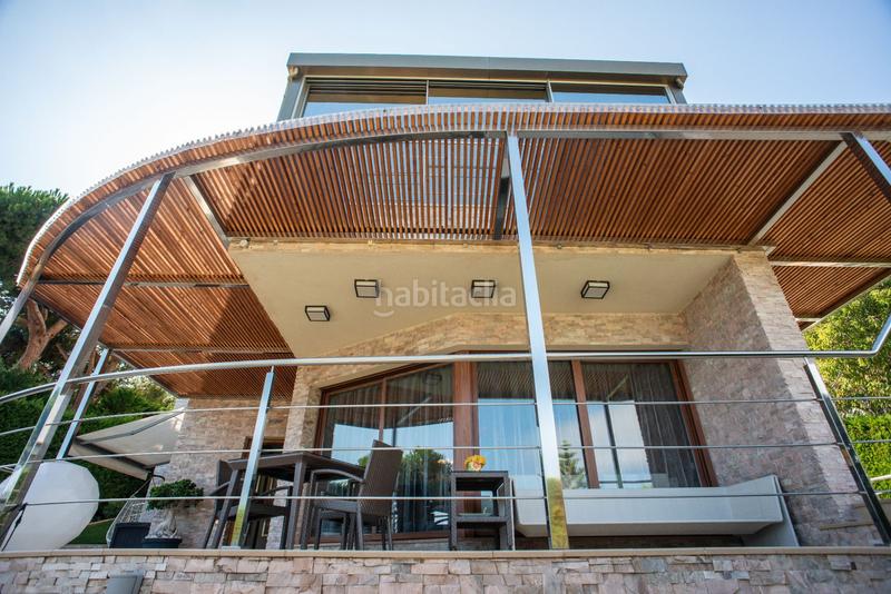 Foto f8c3f97f-582d-45f7-8557-4713eea8af72. Chalet avec chauffage piscine dans Montgoda Lloret de Mar