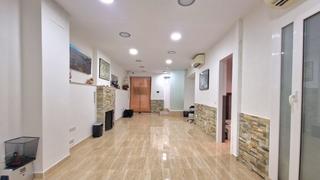 Estudi  Sant marti. Estudio estudioofis en el centro