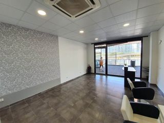 Rent Business premise  De blanes. Local céntrico en avenida de blanes