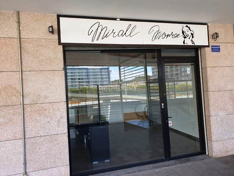 Foto af94de53-cf12-45b0-892a-6b1df843146c. Lloguer local comercial a El Molí-El Rieral Lloret de Mar