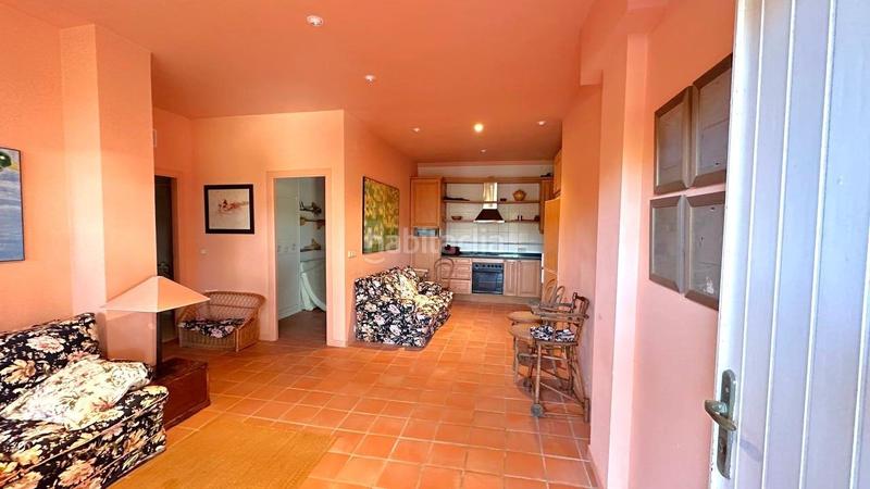 Foto 239749a4-7839-4050-b00c-e0fe51cc15d0. Casa con parcheggio piscina in Montgoda Lloret de Mar