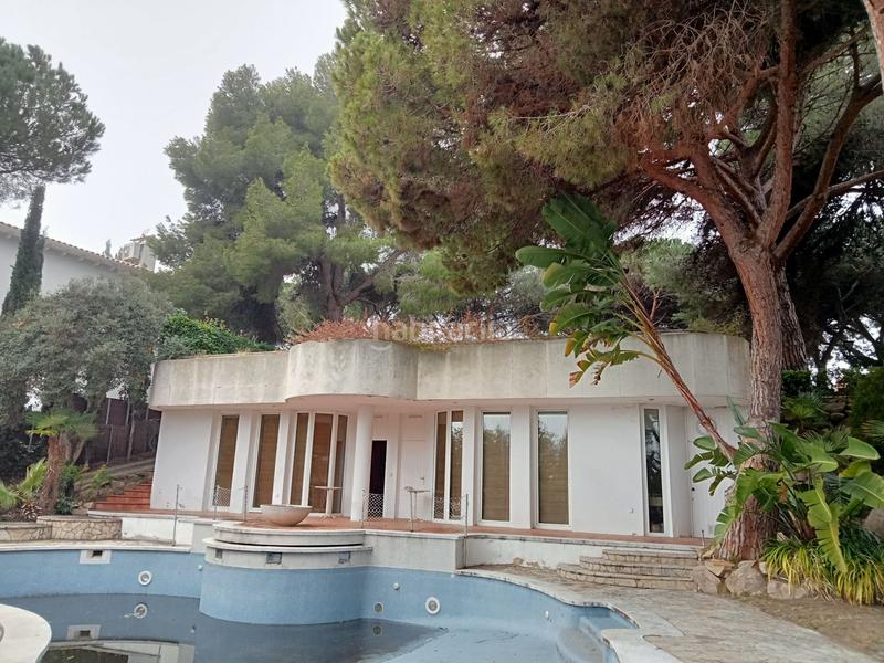 Foto 2fe6a1e4-7319-4ed1-bc95-7ef86315ecc8. Casa con parcheggio piscina in Montgoda Lloret de Mar