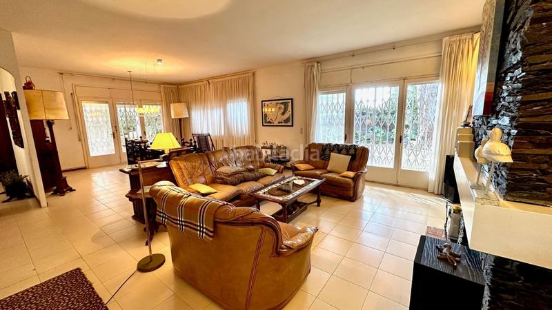 Foto 128c6cc5-d68a-46f9-81e1-18dfcff6090c. House with heating pool in Montgoda Lloret de Mar