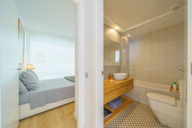 Foto 3eddb4c8-aceb-459c-9e11-228220a23513. Flat with heating pool in Centre Lloret de Mar