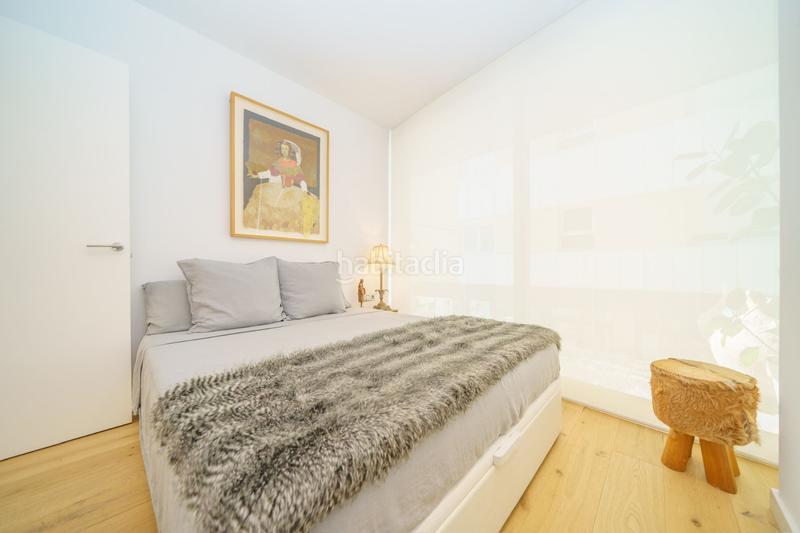 Foto 51f8c8a8-86cf-423a-96ca-98363e5917e3. Flat with heating pool in Centre Lloret de Mar