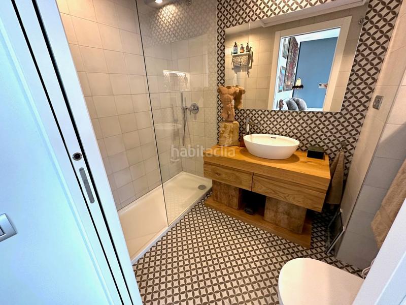 Foto 56d43a11-ddda-4d68-b5fe-f3f513115d9b. Flat with heating pool in Centre Lloret de Mar