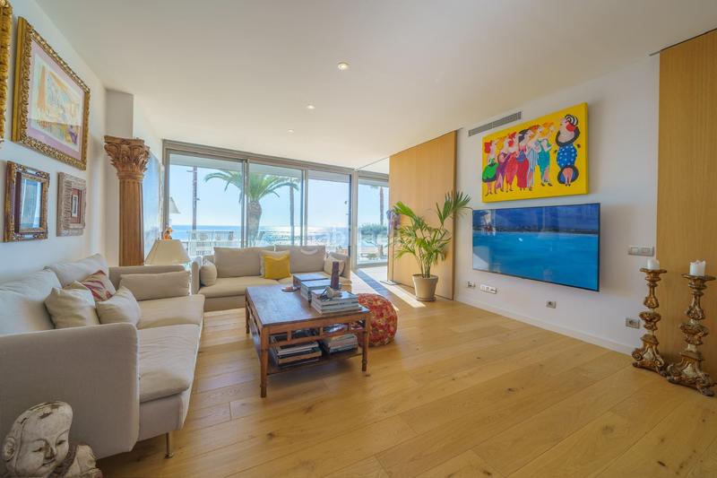 Foto e053ad80-c328-4c68-850b-1bfffd8a5e02. Flat with heating pool in Centre Lloret de Mar