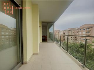 Appartement à Plaza de bucarest 8. Piso en venta en este  av. del mar, 2 dormitorios.