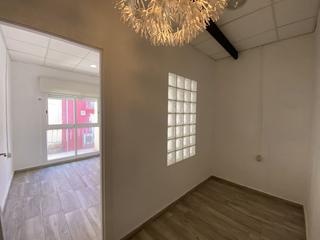 Miete Büro in Casco Histórico. Oficina en alquiler en centro, 2 dormitorios.