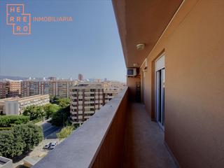 Appartement à Parque Sensal. Piso en venta en este  parque geólogo josé royo gómez, 3 dormito