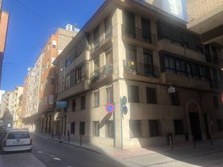 Aparcament cotxe a Hospital - Plaza del Real. Garaje en venta en centro  hospital  plaza del real.