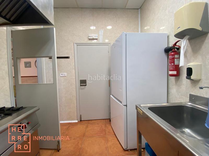 Foto 07853ade-10c7-4e94-9c12-d3bc0f65ff9c. Business premise in federico garcía lorca 21 in Piscinas Burriana