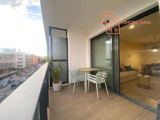 Miete Etagenwohnung in Ensanche - Parque del Oeste. Piso en alquiler en hospital provincial, 2 dormitorios.