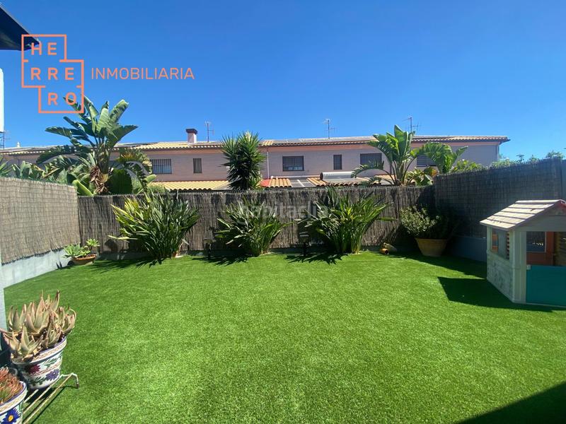 Foto 63e80a6a-b13f-4a51-aa6b-8eabb10ce681. Chalet avec chauffage parking piscine dans Parque Sensal Castellón de la Plana