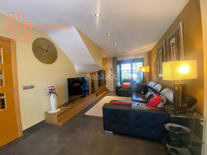 Foto b4a16c0e-9218-4267-9b20-64a20f4de344. Chalet avec chauffage parking piscine dans Parque Sensal Castellón de la Plana