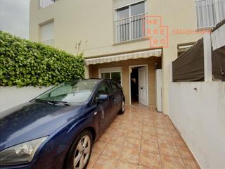 Chalet à Playa-Ben Afeli. Chalet en venta en playa, 3 dormitorios.