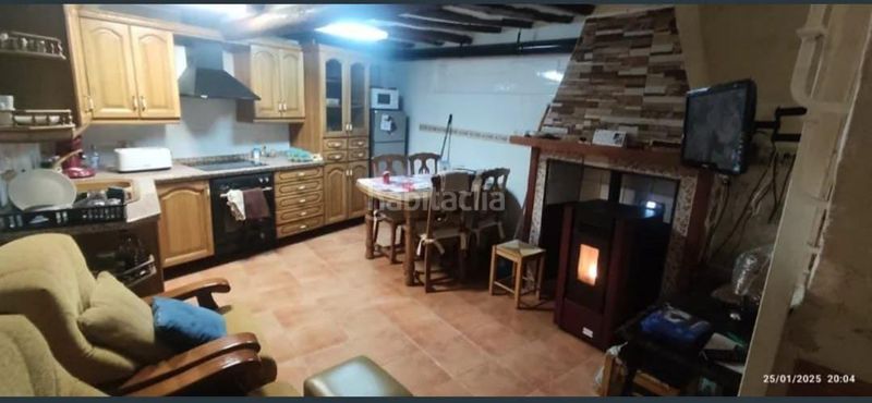 Foto d75c6511-b832-4311-b9d9-e1c486596ef2. Casa a Albocàsser