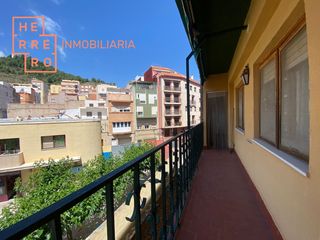 Pis  Hermano martín salvador 2. Piso en venta en lalcora, 4 dormitorios.