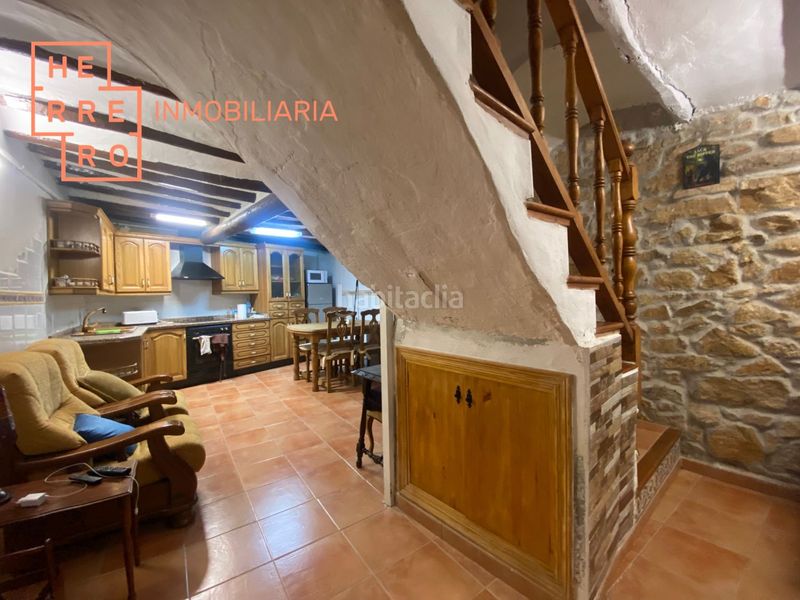 Foto ca0f70a4-2a18-4347-b965-37680851f305. Casa a Albocàsser