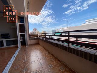 Pis  Madre vedruna. Piso en venta en carmelitas, 3 dormitorios.