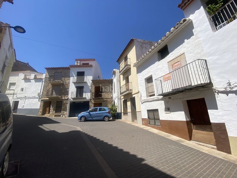 Foto bc2a9432-3d17-491f-806c-711bab73159a. Casa a Useres (les)