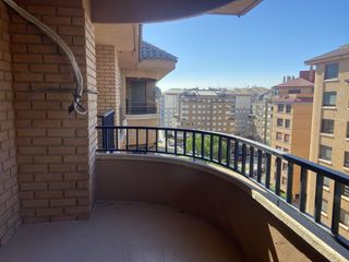 Lloguer Pis a Parque Geólogo José Royo Gómez. Piso en alquiler en este  parque geólogo josé royo gómez, 4 dorm