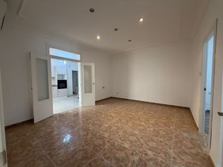 House  De carlet. Casa en venta en l alcúdia.