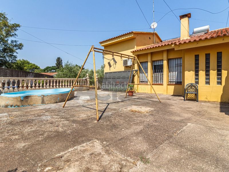 Foto bc9c1502-3a2f-4f9d-819d-0880d48b6887. Xalet amb aparcament piscina a Alginet