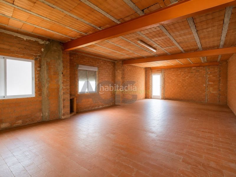 Foto 30d2cf4e-649f-46d6-8056-545337ad85f2. Casa  en venta en Alginet