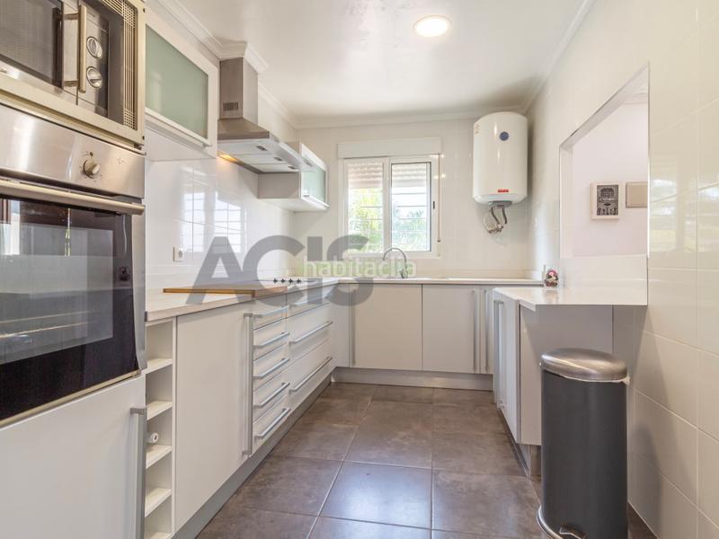 Foto c6b1f92f-c1b3-4d7e-bb7d-2e6a5d77d319. Chalet  en venta en san cristobal en Alberic