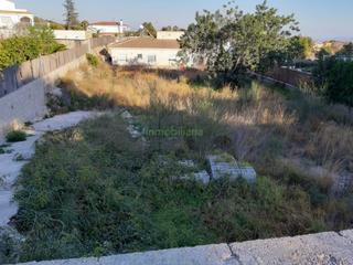 Terreny residencial a Alginet. Chalet en venta en urbanización los lagos