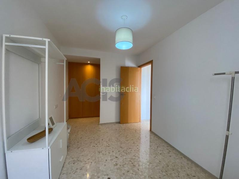 Foto 6bd1565d-7c9c-4b3e-9868-ac9290db6256. Alquiler piso  en alquiler . en Alberic