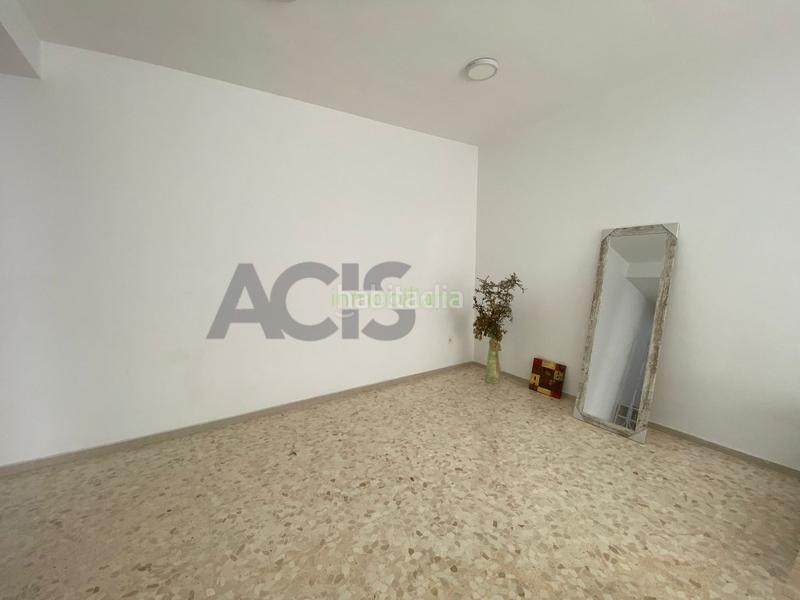 Foto 8457bb79-a0be-4c47-a3bd-7f058eedd9e4. Alquiler piso  en alquiler . en Alberic