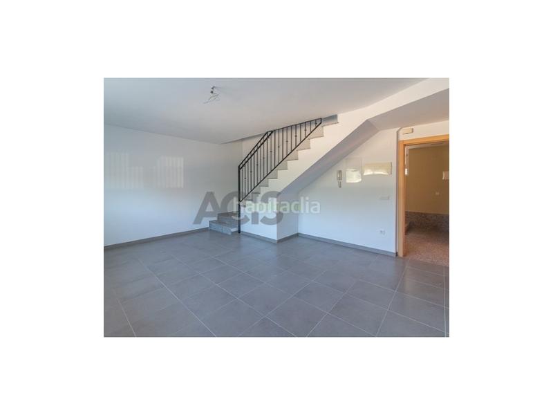 Foto d8ff1988-f3bc-4536-a1f8-6e4c27c8c76b. Lloguer casa adossada amb aparcament a Alcúdia (l´)