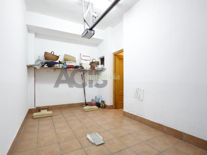 Foto 4f94938c-973c-4944-bd88-3e7059ce61bf. Casa adossada amb aparcament a Sants Patrons Alzira