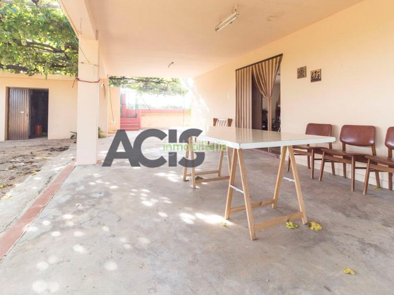 Foto cf244421-e4b2-491f-b89c-666e60c8ac3e. Casale con piscina in Masalavés