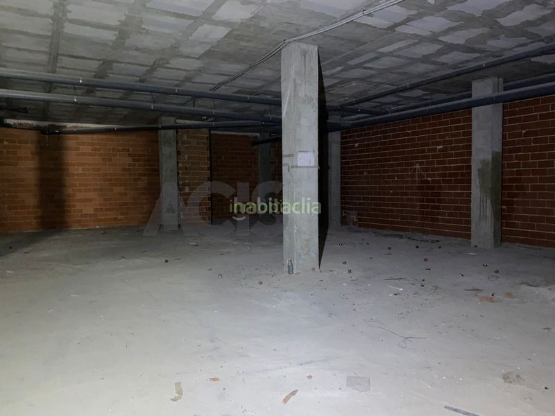 Foto 24cf332d-7735-4f0c-9c80-a1d220fa2515. Lloguer local comercial a Carlet