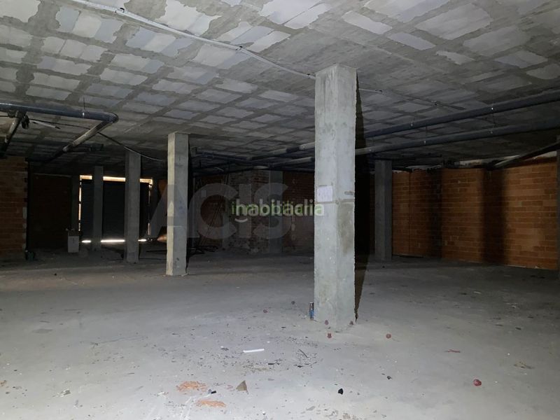 Foto 30db981b-ae8c-4d04-9cf5-b103b9f470f7. Lloguer local comercial a Carlet
