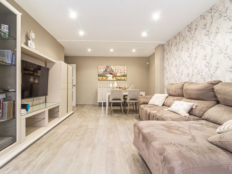 Foto 63255dcb-cfa6-4f1e-85b8-554db1d8d8dc. Pis amb aparcament a Carlet