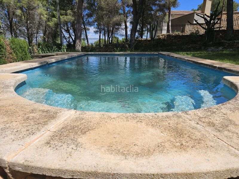 Foto 42227c18-2fa6-4141-a76b-fcaa846dd7b0. Chalet  en venta en montejúcar. en Alberic