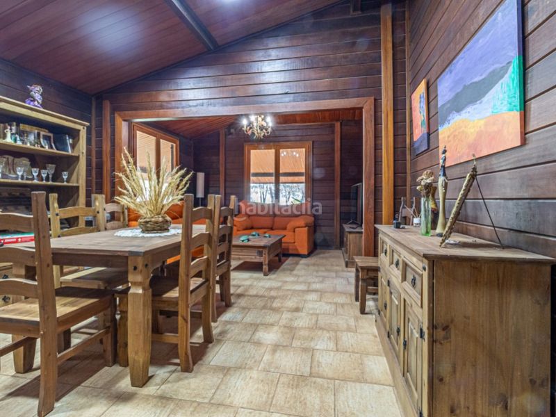 Foto 44d30887-6037-4f1d-aa0d-1c0ff43d0162. Chalet  en venta en montejúcar. en Alberic