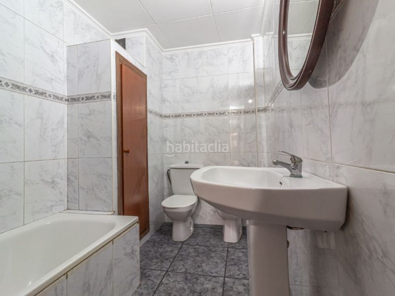 Foto f5b461e7-7d4c-4637-8d47-510f45edbd0b. Piso  en venta . en Alginet