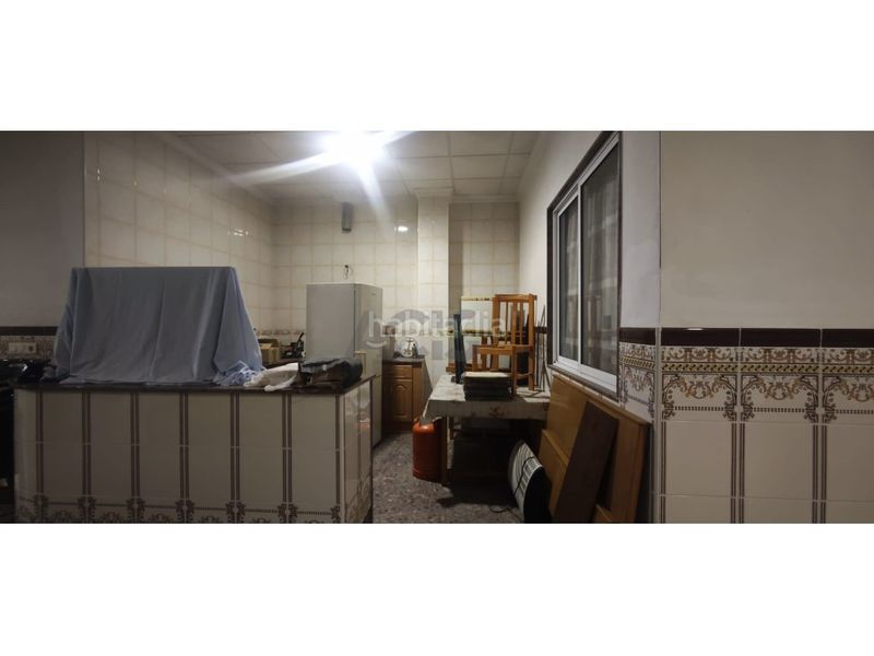 Foto 893d0a26-1553-4221-9343-87e67945e05a. Casa amb aparcament a Guadassuar